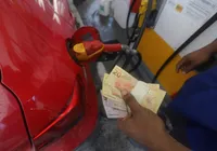 Preço abusivo de combustível pode dar quatro anos de prisão imagem