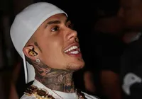 Funkeiro famoso aciona a Justiça após ser chamado de gay