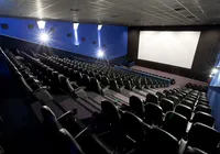 Pode levar comida de fora ao cinema? Cliente barrado ganha R$ 3 mil