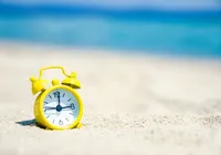 Horário de verão começa neste sábado e relógios devem ser adiantados imagem