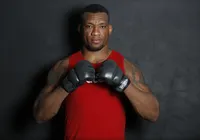 Jailton Almeida revela futuro profissional após demissão do UFC