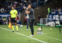 Jair Ventura aponta problema recorrente do Vitória: "Gol sobre gol" imagem