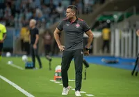 Jair Ventura vê volume maior do Grêmio, mas aponta chances perdidas imagem