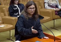 Juíza que reclamou de gastos próprios com lanche recebeu quase R$ 710 mil em 2025