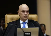 Lei da Dosimetria suspensa amplia pressão por impeachment de Moraes imagem