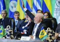 Lula chega ao Brasil para evento mundial sobre proteção de animais imagem