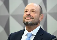 Lula demite presidente do INSS em meio à pressão por redução de fila imagem