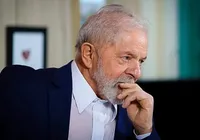 Lula desiste de ir ao Chile e evita encontro com Flávio Bolsonaro imagem