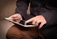Pena para latrocínio e roubo de celular aumenta após sanção de nova lei imagem
