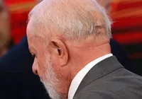 Lula remove câncer de pele; veja os detalhes imagem