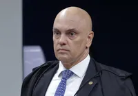 PF não vê crime em troca de mensagem entre Moraes e Vorcaro