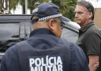 Moraes dá 24h para Bolsonaro explicar vídeo de Eduardo; prisão domiciliar está em risco imagem
