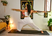 Muito além do relaxamento: como o yoga se tornou essencial para a saúde mental dos soteropolitanos imagem