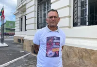 "Não tem volta": pai de jovem morto por PMs busca justiça em Salvador imagem