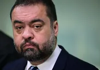 Cláudio Castro é alvo de buscas da PF por fraude em licenças ambientais