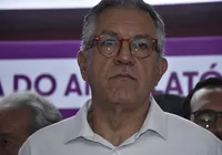 Padilha detona Flávio Bolsonaro após polêmica das terras raras: "Entregador do Brasil" imagem