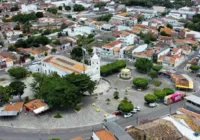 Famílias recebem escrituras definitivas em Santo Estevão