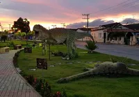 Santa Inês, a cidade que adotou os dinossauros e se deu muito bem imagem