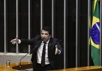 Senador bolsonarista vira réu na Justiça por falsa acusação de estupro