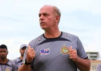 Técnico da Juazeirense é hospitalizado às pressas após jogo da Série D
