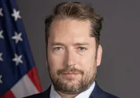 Visto bloqueado: Lula toma medida drástica contra assessor de Trump