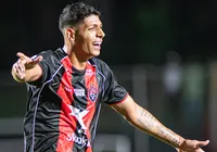 Vitória é destaque na seleção da rodada após golear o Coritiba imagem