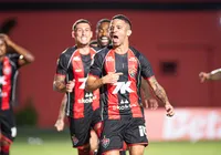 Vitória encerra série de tabus após eliminar o Flamengo em jogo épico