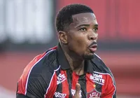 Vitória fecha compra de zagueiro e garante reforço contra Corinthians imagem