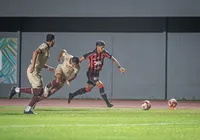 Vitória x Jacuipense: onde assistir e prováveis escalações da semifinal do Baianão imagem