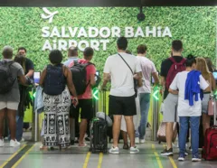 Voar vai ficar mais caro? O que esperar das passagens áreas na Bahia - Imagem