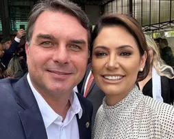 Ataques a Flávio Bolsonaro podem fortalecer Michelle; entenda - Imagem