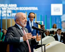 Eleições: Lula diz estar “tranquilo” para disputar 4º mandato - Imagem