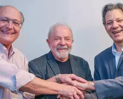 Lula pode definir estratégia eleitoral em SP após reunião - Imagem