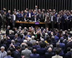 Por que a reeleição para deputado pode ficar mais difícil na Bahia - Imagem