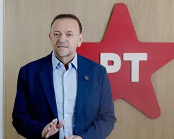 PT diz que polêmica sobre federação com PSOL é “desnecessária” - Imagem