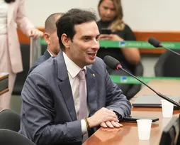 Republicanos e União Brasil disputam o passe do deputado Leo Prates - Imagem