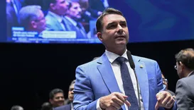 Flávio Bolsonaro lidera rejeição após escândalo com Banco Master