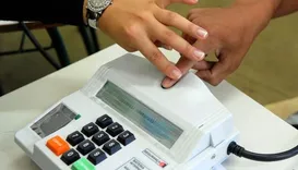 Eleitores podem votar sem biometria; saiba como funcionam as regras