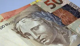 Candidatos ao governo da Bahia travam disputa sem verba