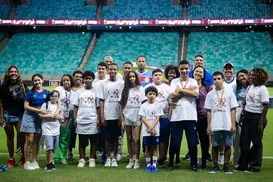 Inclusão no futebol: Ação do Abril Azul marca jogo do Bahia em Salvador - Imagem