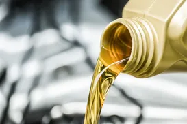 ANP apreende 35 mil litros de lubrificantes irregulares na Bahia - Imagem