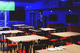 Bar do Bahia: clube inaugura espaço para torcida com 15 TVs e PS4 - Imagem