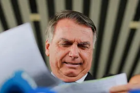 Moraes autoriza que Bolsonaro cumpra pena em casa por 90 dias - Imagem