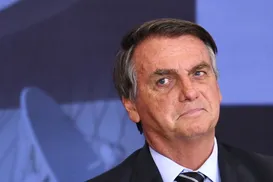 Bolsonaro tem boa evolução clínica e controle da dor, diz boletim médico - Imagem