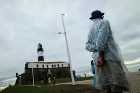 Feriadão começa com sol, mas mudança no tempo já tem data na Bahia - Imagem