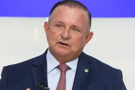 Adolfo Menezes comenta apoio à sua candidatura ao TCM: "Uma honra" - Imagem