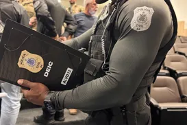 PM é preso suspeito de integrar quadrilha que furtava veículos de locadoras em Salvador - Imagem