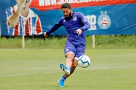 Ex-Bahia acerta com Botafogo aos 33 anos após meses sem jogar - Imagem