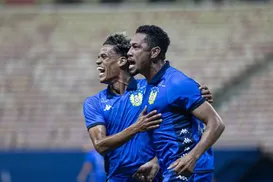 Ex-Bahia dá show em goleada histórica por 7 a 0 aos 40 anos - Imagem