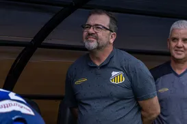 Ex-Bahia iguala recorde no Paulistão após eliminar Santos de Neymar - Imagem